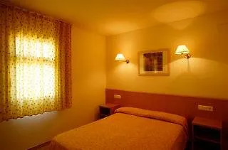 Els Pins Hotel