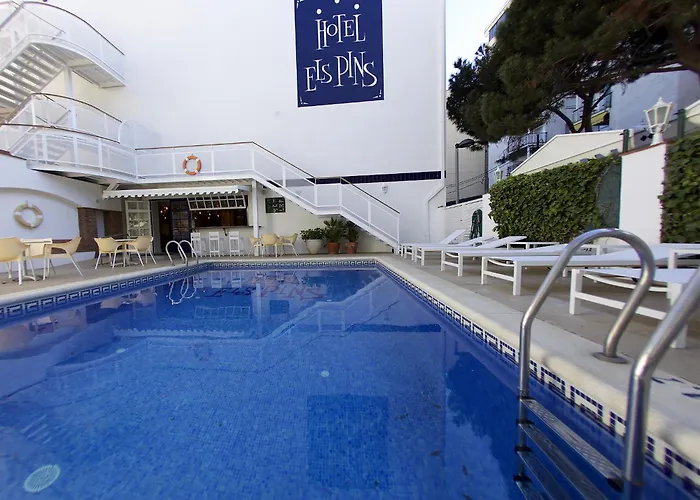 Els Pins Hotel 3*
