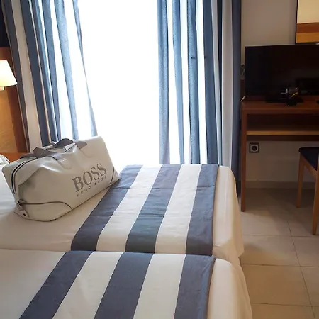 ホテル　エルス　ピンス ホテル 3*